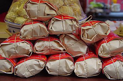 资源管理模拟游戏《医魔商道》实机预告 5月3日发售